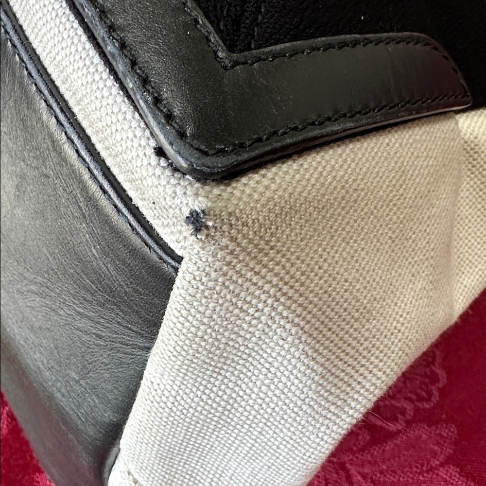 Balenciaga Black Leather & Cream Canvas Tote Bag & Zip Pouch - Picture 9 of 12